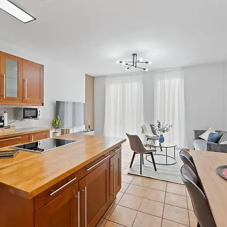 Traumhaus Naehe Messe Stuttgart Dom wakacyjny